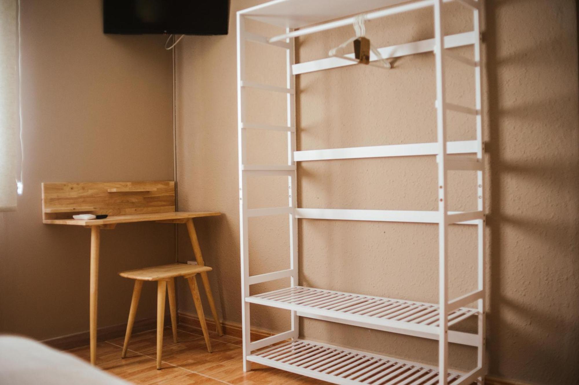 בדאחוז Hostal Entreolivos מראה חיצוני תמונה
